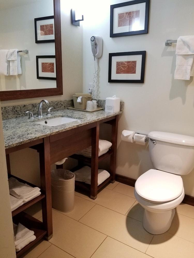 Comfort Suites Farmington Eksteriør bilde
